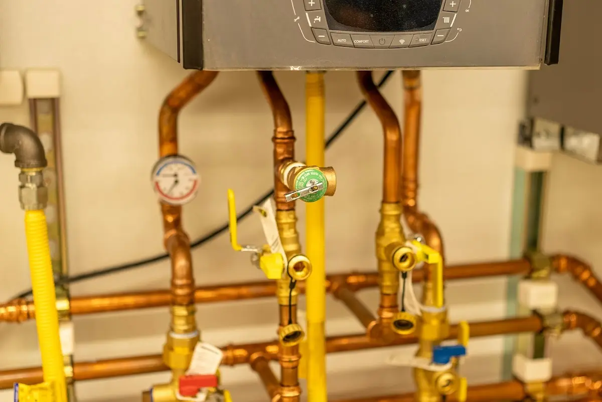 Licensed technician providing Pipe Repair for a homeowner in Plumstead